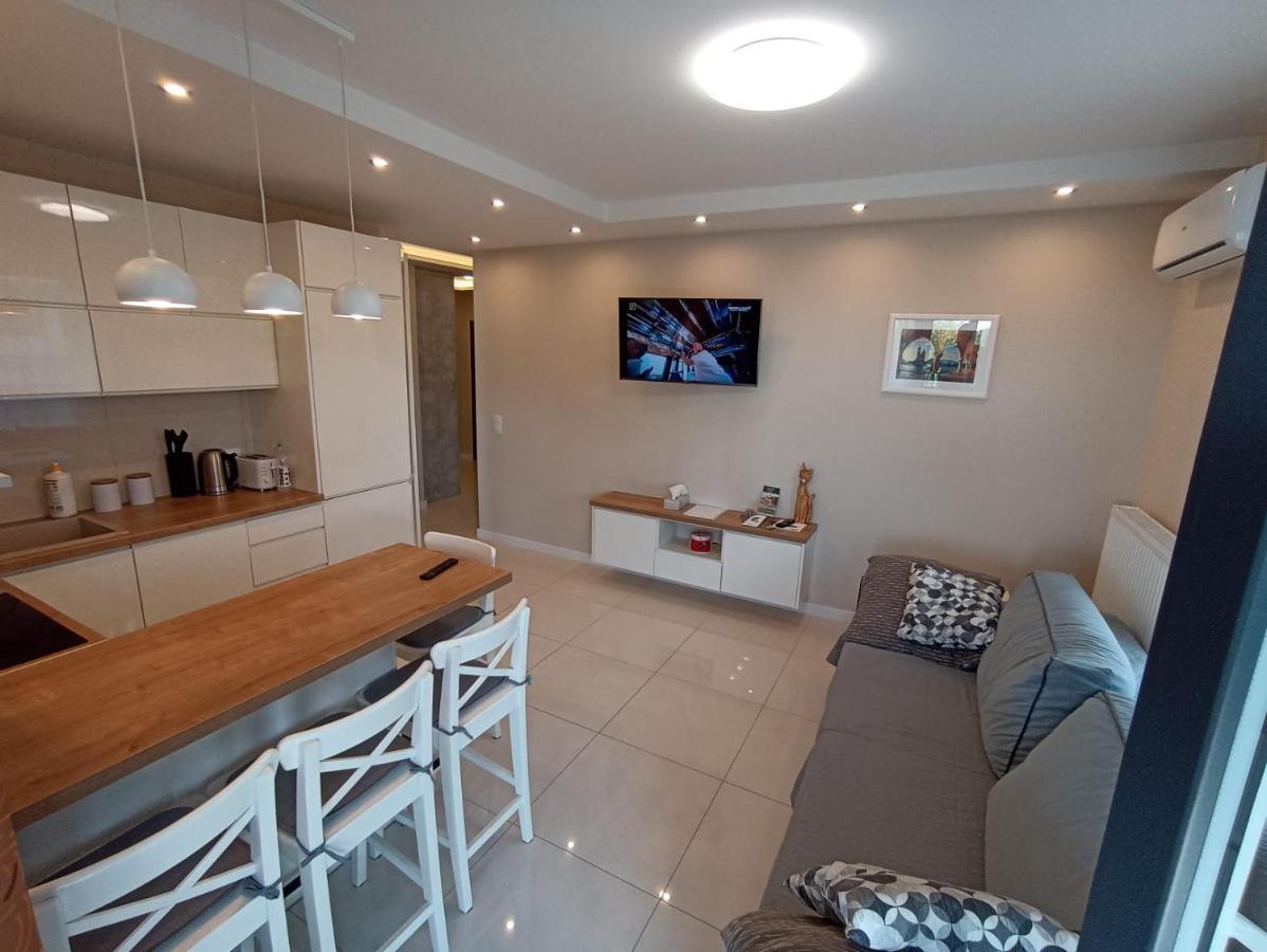 Apartamenty Barska 69 Krakow Exterior photo